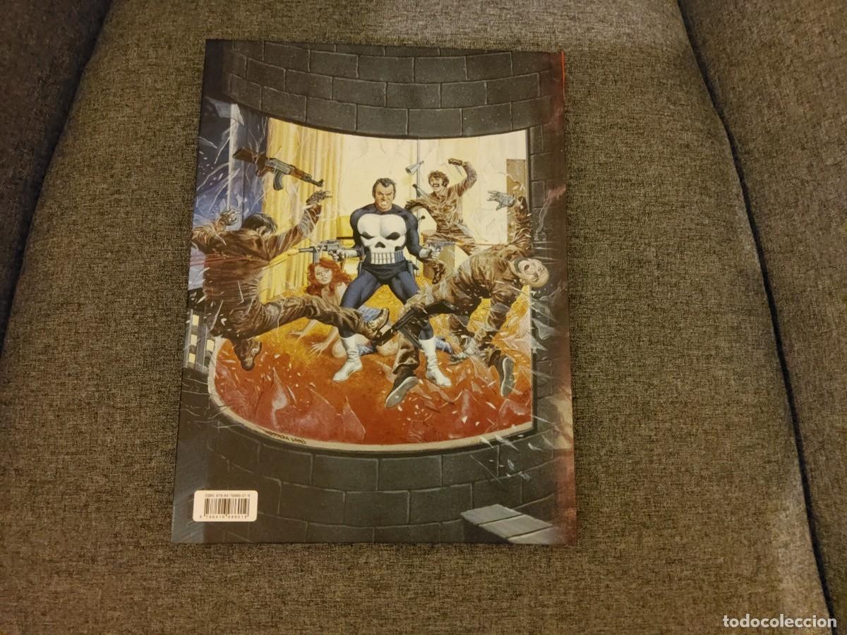 C&oacute;mics: El Castigador. Marvel Limited Edition. Panini. - Foto 2