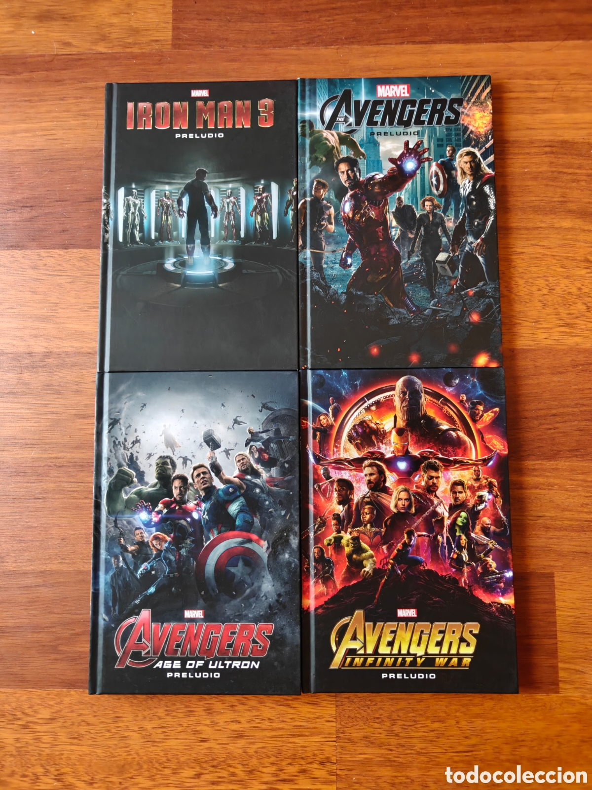 C&oacute;mics: Colecci&oacute;n de c&oacute;mics de peliculas de Marvel. Tapa dura. Vengadores.