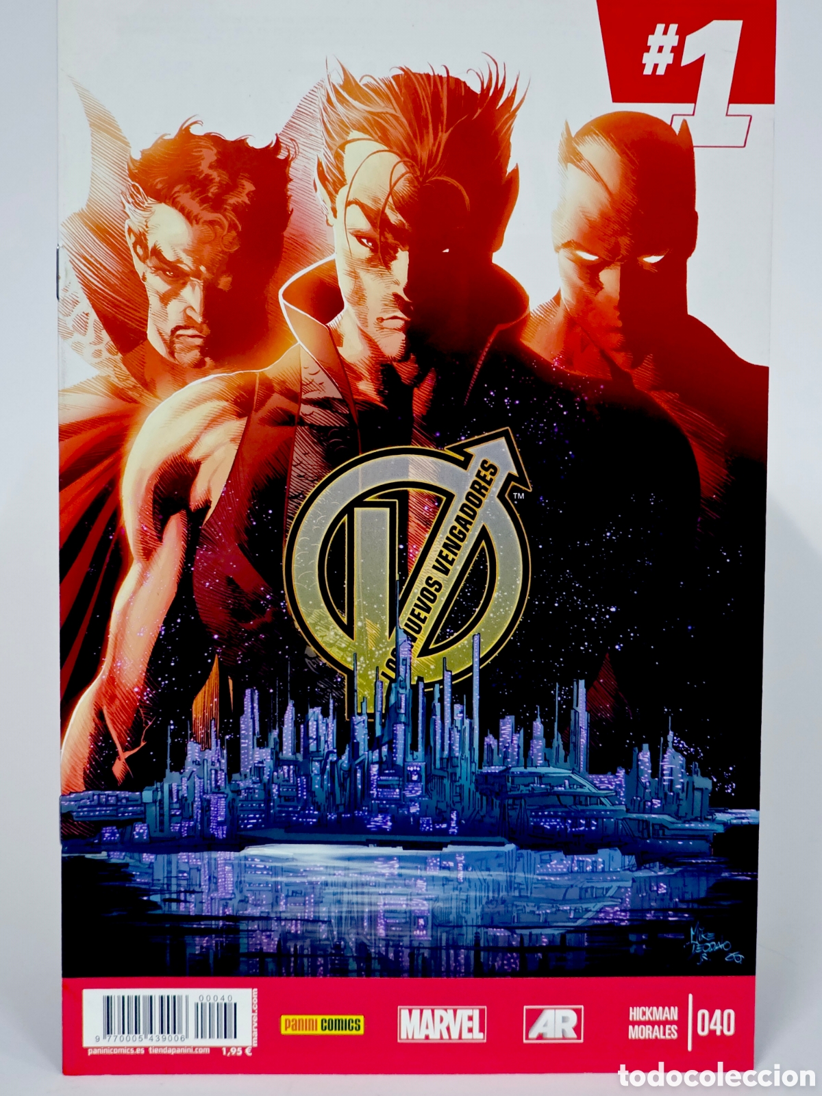 Comics: C&Oacute;MIC LOS NUEVOS VENGADORES 40 VOL.2 PANINI MARVEL VOLUMEN GRAPA DE KIOSCO