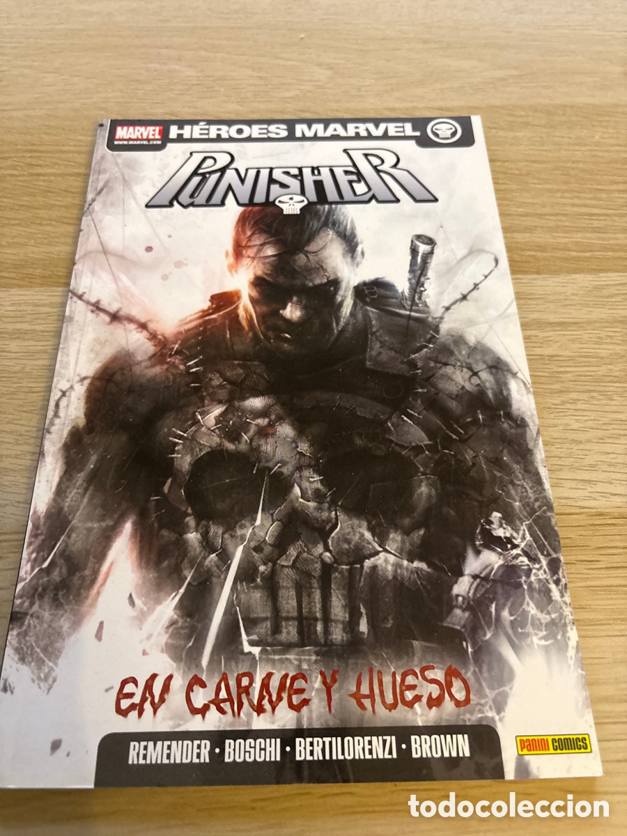 C&oacute;mics: Punisher. En carne y hueso. Remender