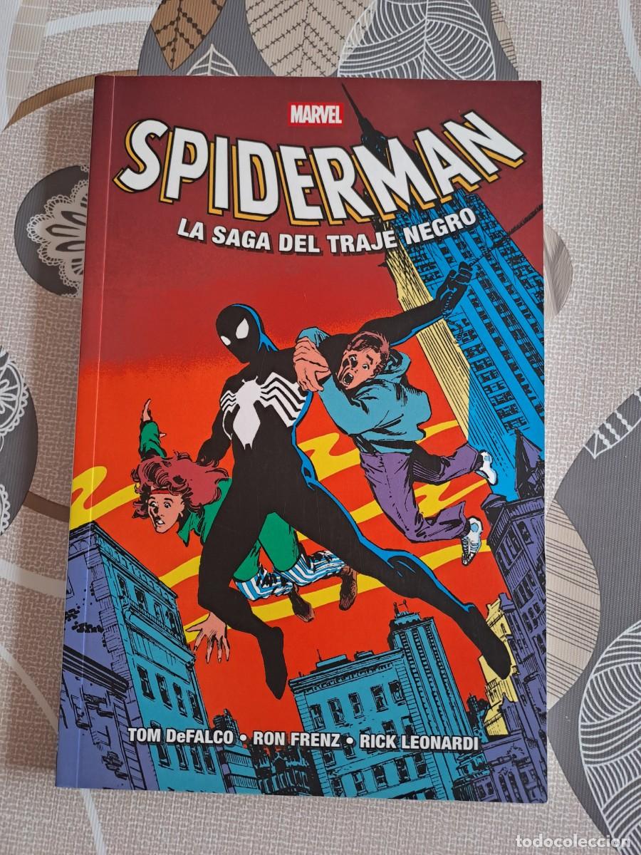 C&oacute;mics: Spiderman, la saga del traje negro, Panini en muy buen estado