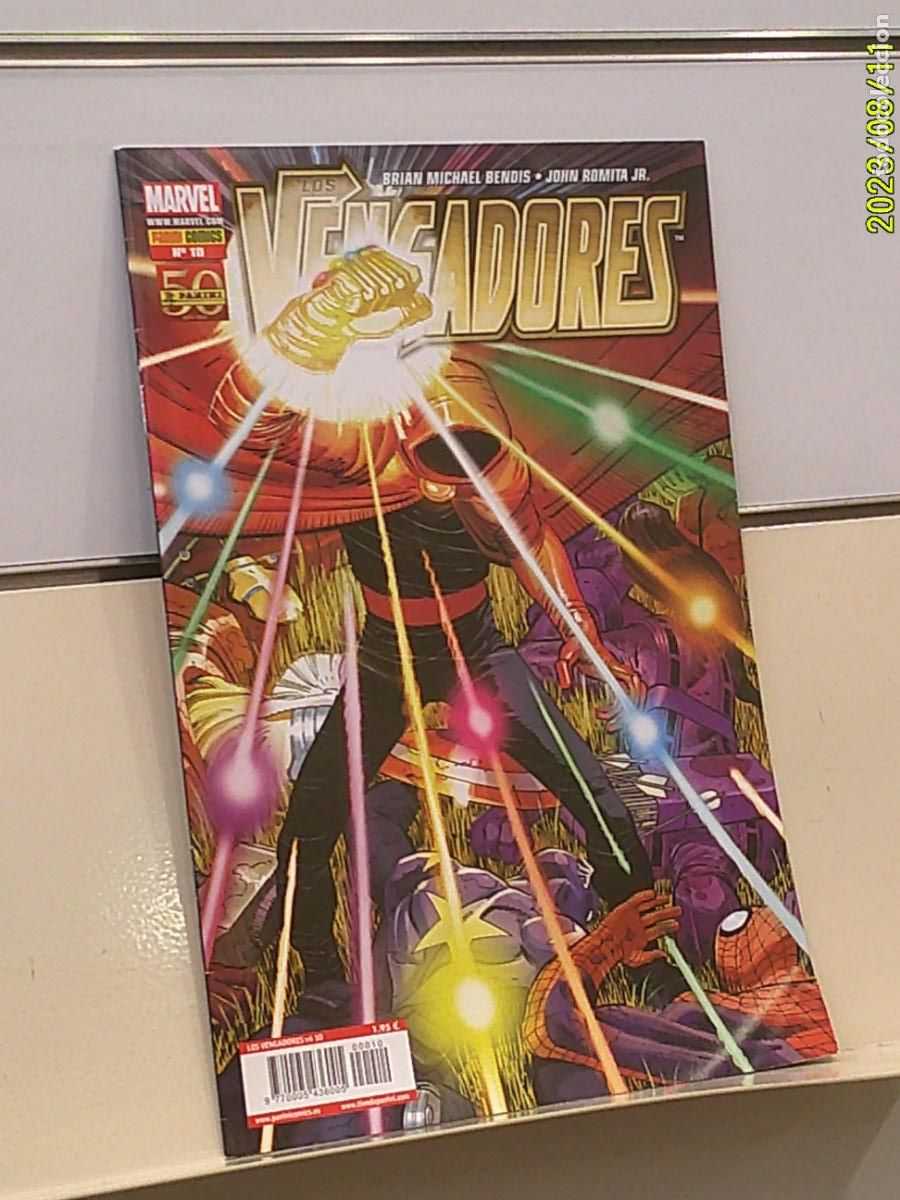 C&oacute;mics: LOS VENGADORES VOL. 4 N&ordm; 10 BENDIS MARVEL - PANINI