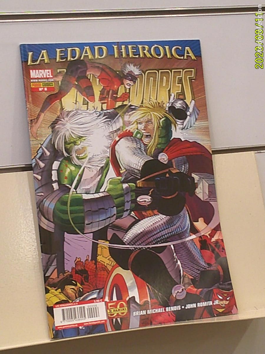 C&oacute;mics: LOS VENGADORES VOL. 4 N&ordm; 6 BENDIS MARVEL - PANINI