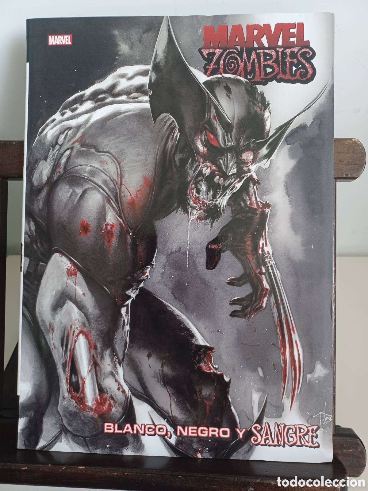 C&oacute;mics: Marvel zombies. Blanco, negro y sangre/ Marvel Panini/ NUEVO A ESTRENAR