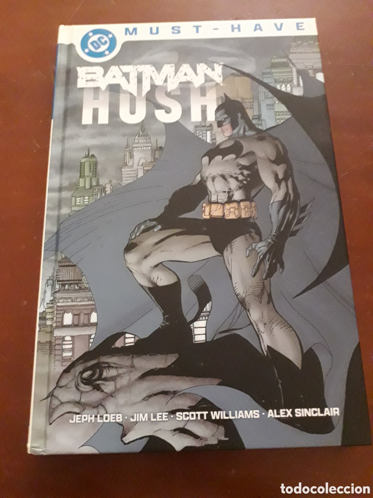 C&oacute;mics: BATMAN. HUSH. DC MUST HAVE.