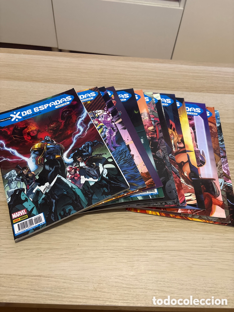 C&oacute;mics: X de espadas. Obra completa. 13 grapas. 22 n&uacute;meros . Hickman