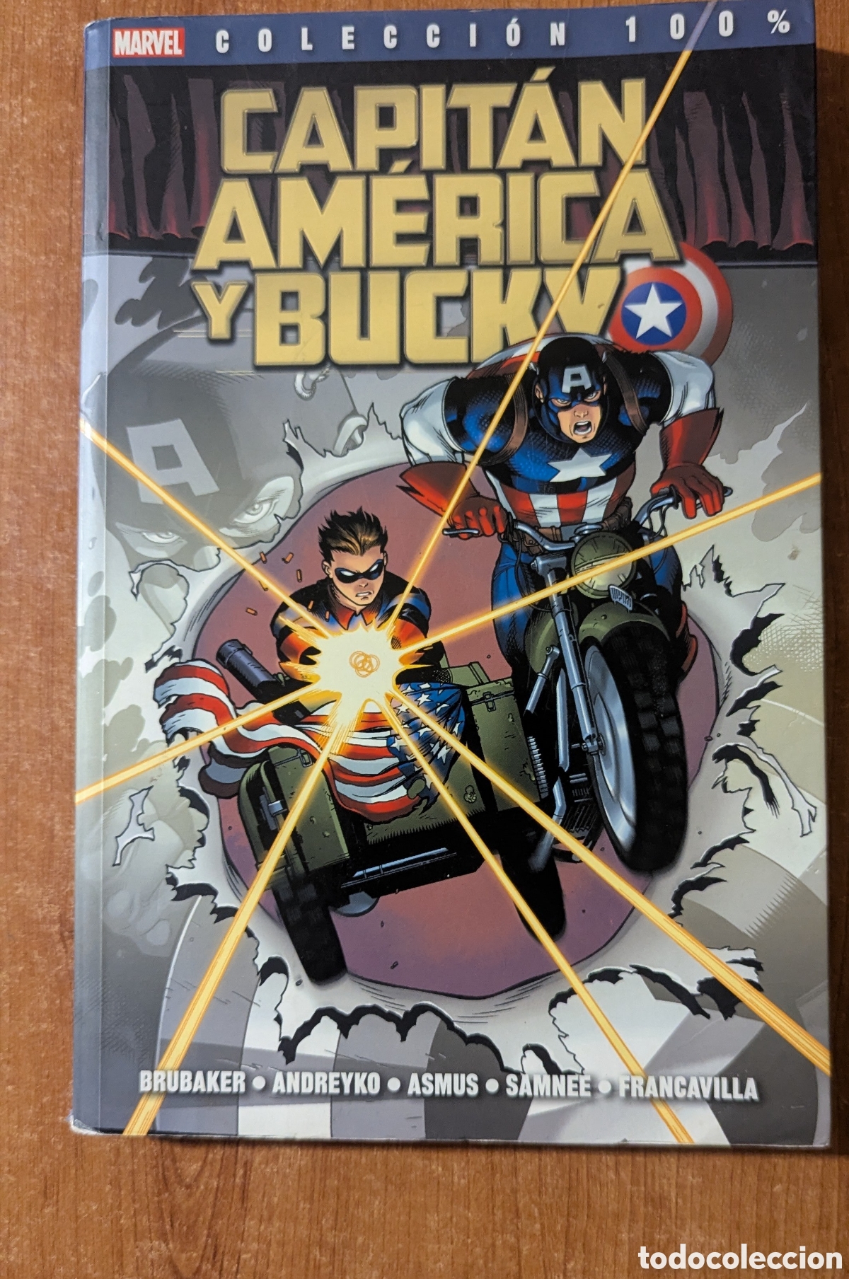 C&oacute;mics: Capit&aacute;n Am&eacute;rica y Bucky Marvel Colecci&oacute;n 100% Panini c&ograve;mics