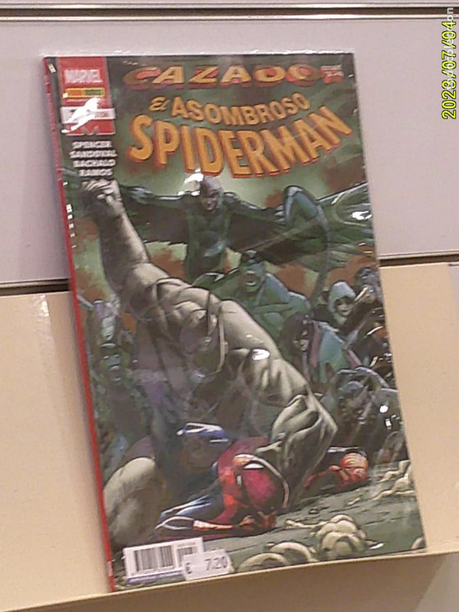 C&oacute;mics: EL ASOMBROSO SPIDERMAN N&ordm; 7-156 CAZADO PARTES 3 Y 4 MARVEL - PANINI