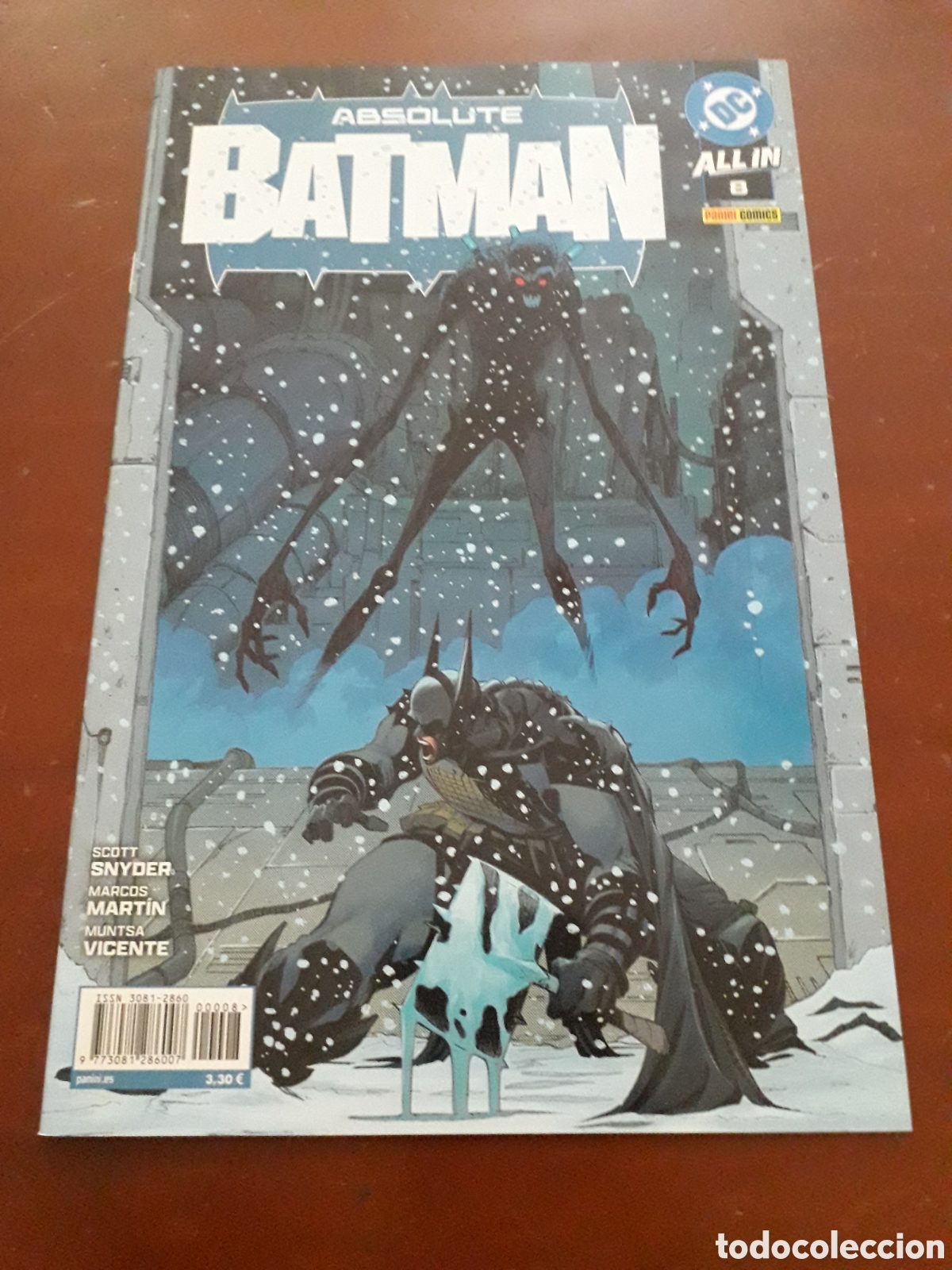 C&oacute;mics: ABSOLUTE BATMAN N&Uacute;MERO 8. EXCELENTE ESTADO - Foto 1