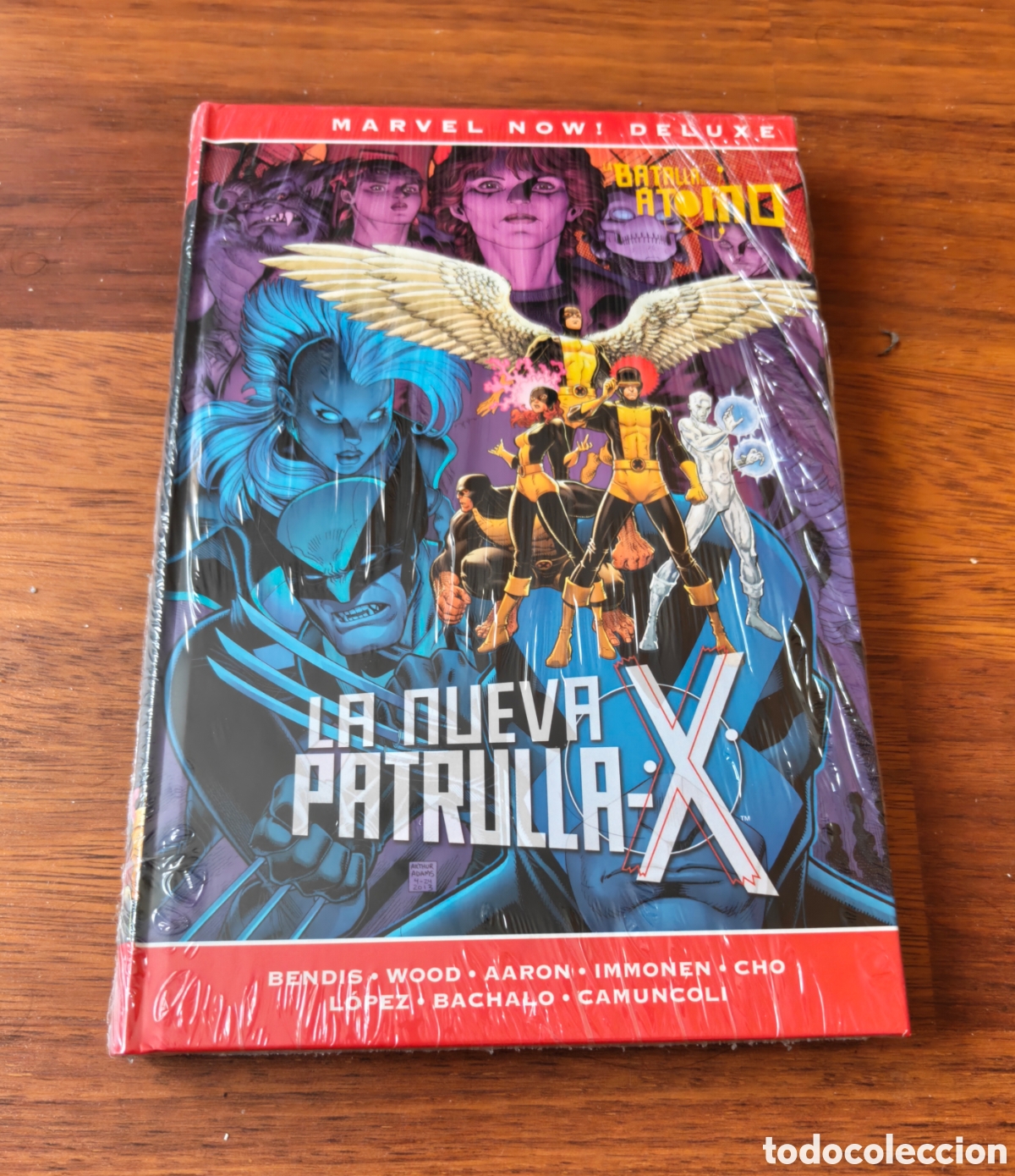 C&oacute;mics: Precintado. Marvel now! Deluxe Patrulla-X. La batalla del &aacute;tomo. Tomo 3. Brian Michael Bendis.