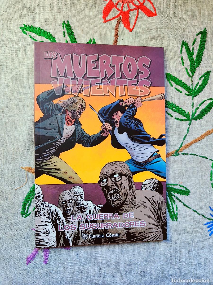 C&oacute;mics: Los Muertos vivientes 27. La guerra de los susurradores. Robert Kirkman. Planeta C&oacute;mic.