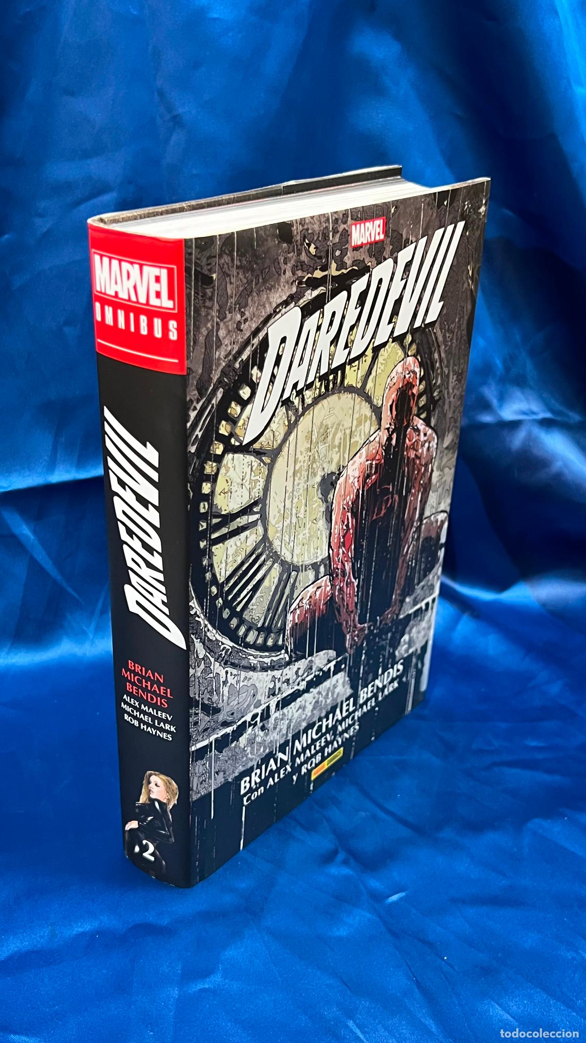 C&oacute;mics: Marvel Omnibus. Daredevil de Brian Michael Bendis y Alex Maleev 2 - Foto 2
