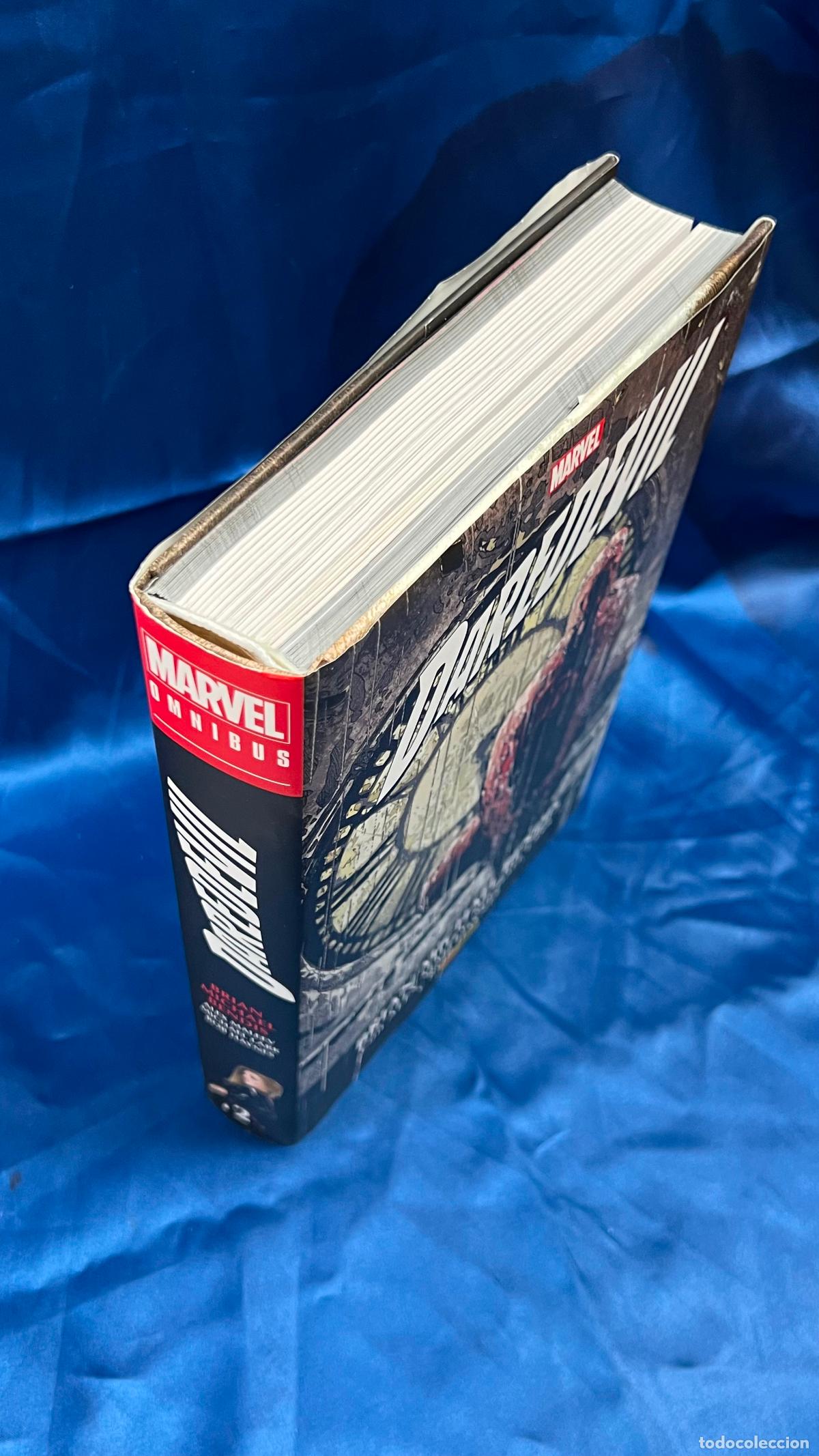 C&oacute;mics: Marvel Omnibus. Daredevil de Brian Michael Bendis y Alex Maleev 2 - Foto 3