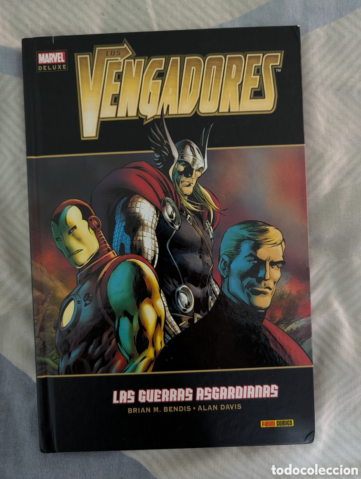 C&oacute;mics: Los Vengadores - Las Guerras Asgardianas - Marvel Deluxe