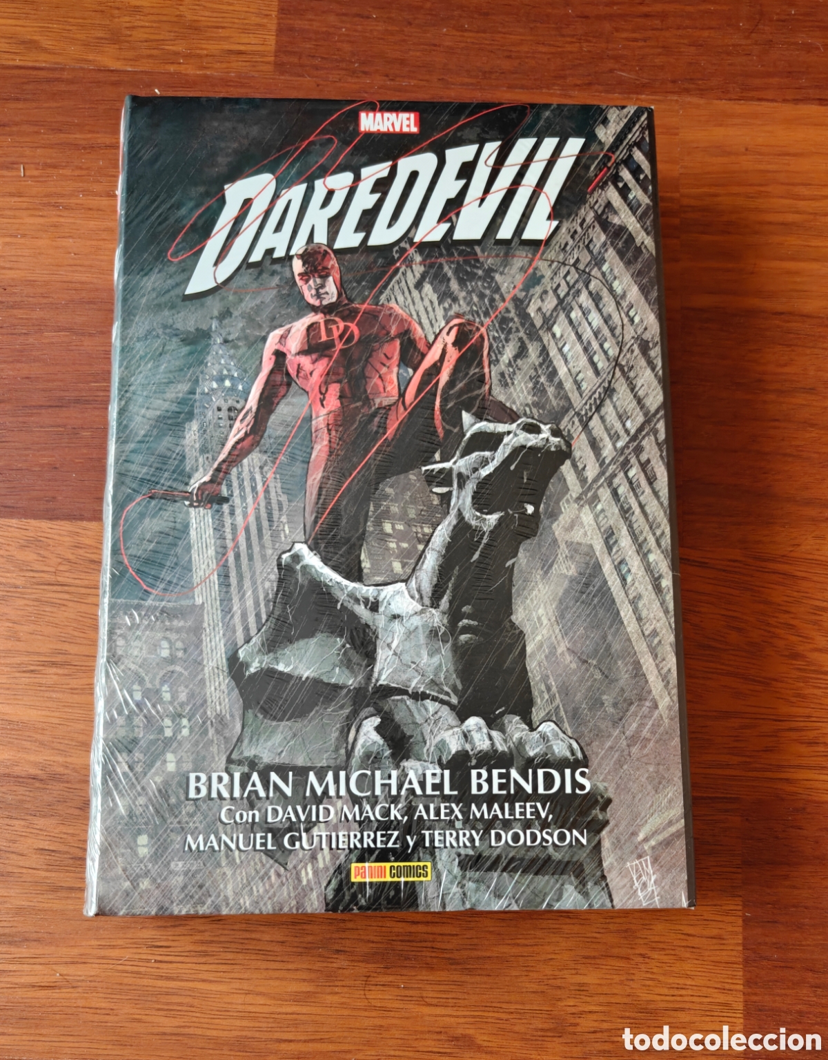 C&oacute;mics: Precintado. Omnibus Daredevil. Tomo 1. Brian Michael Bendis.