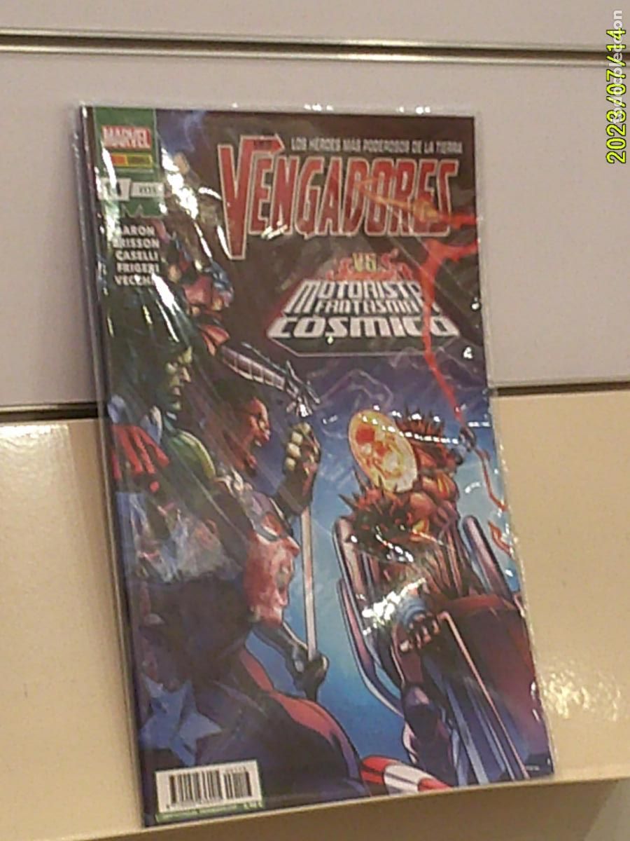 C&oacute;mics: LOS VENGADORES N&ordm; 14-113 MARVEL - PANINI
