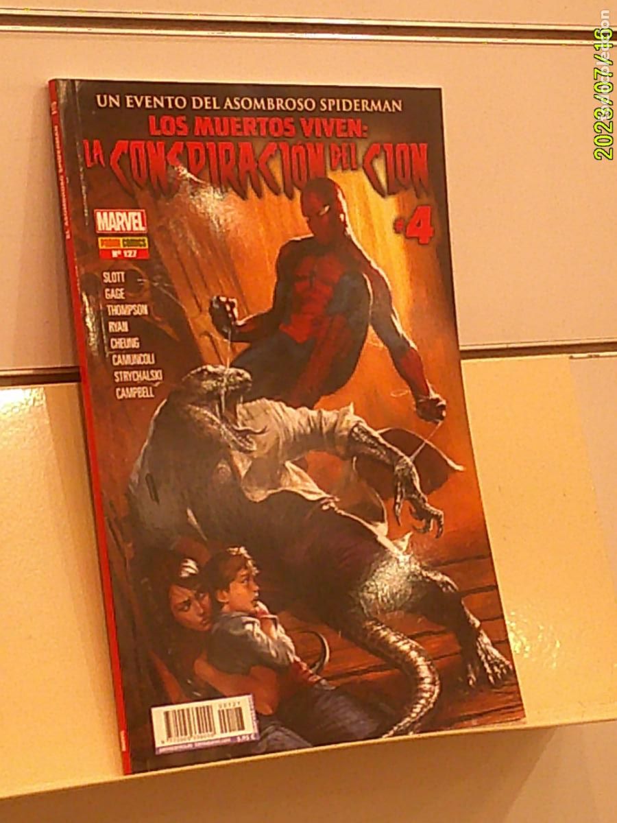 C&oacute;mics: ASOMBROSO SPIDERMAN N&ordm; 127 LOS MUERTOS VIVEN: LA CONSPIRACION DEL CLON 4 MARVEL - PANINI