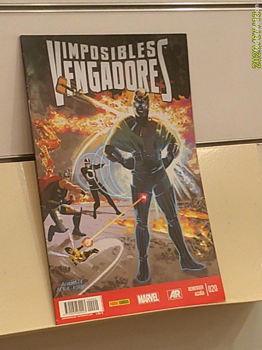 C&oacute;mics: IMPOSIBLES VENGADORES N&ordm; 20 MARVEL - PANINI - Foto 1