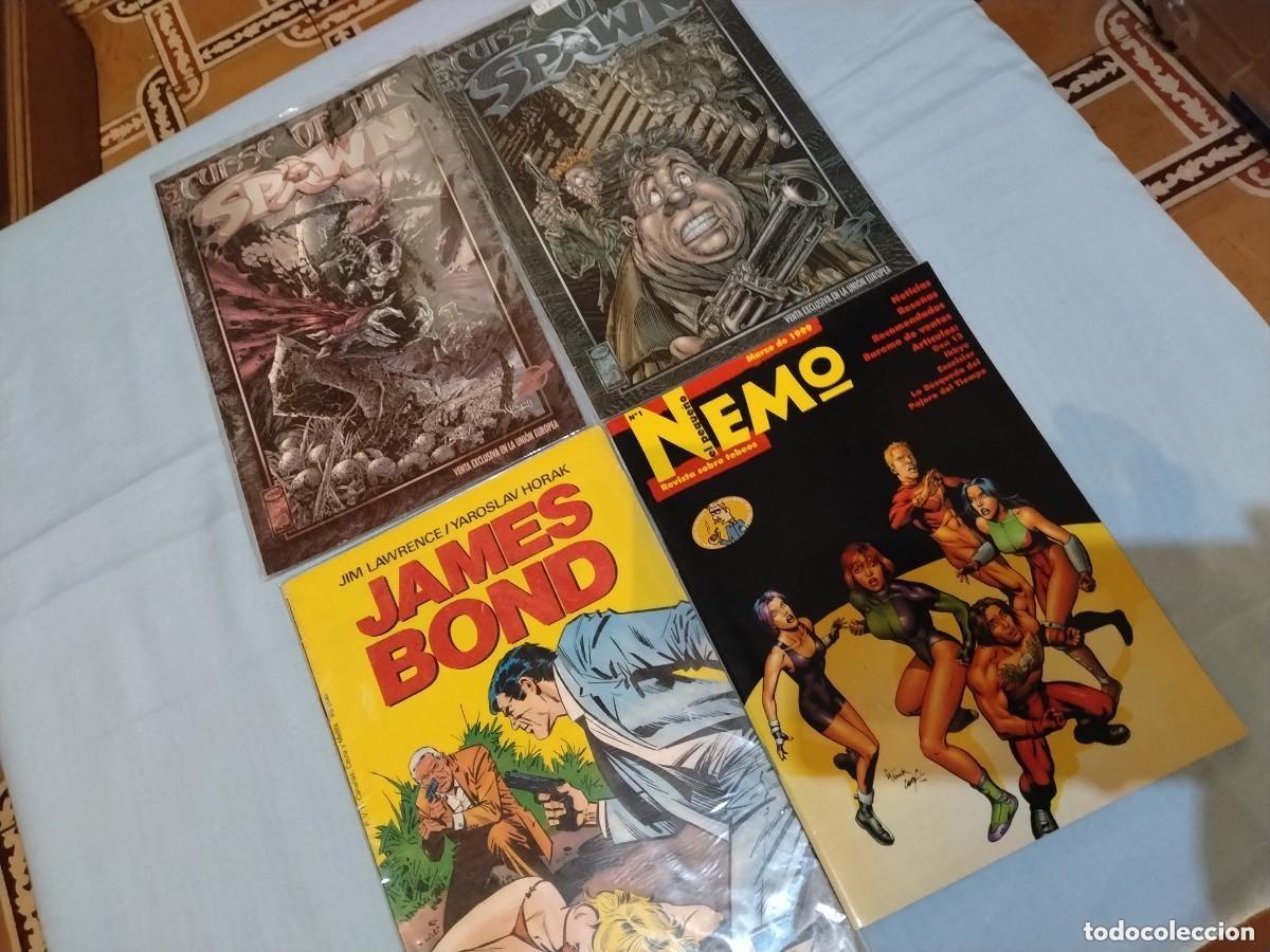Fumetti: LOTE 4 UND COMICS,VER FOTOS