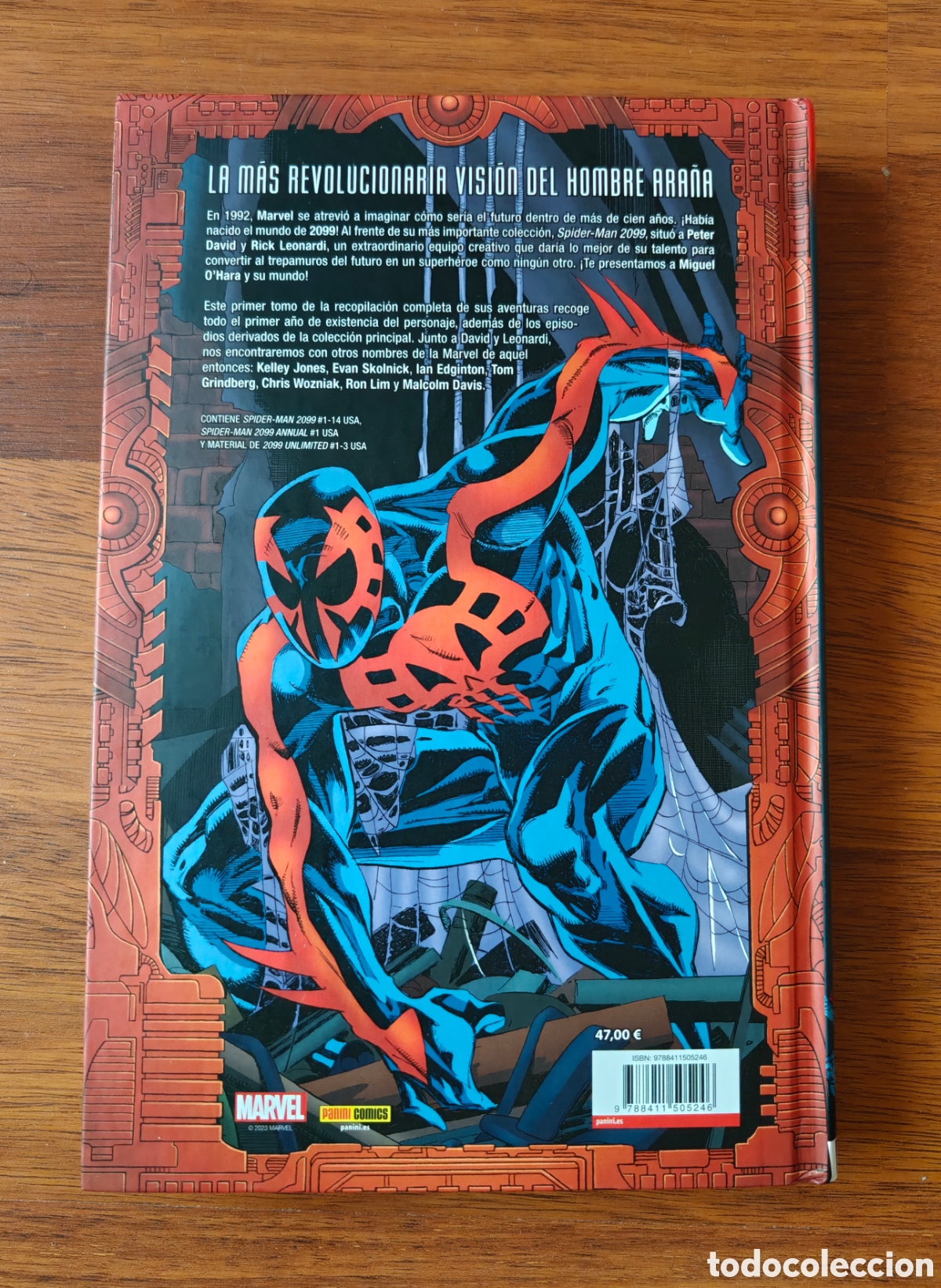 C&oacute;mics: Integral Spiderman 2099 La Colecci&oacute;n completa. Volumen 1. Peter David. - Foto 2