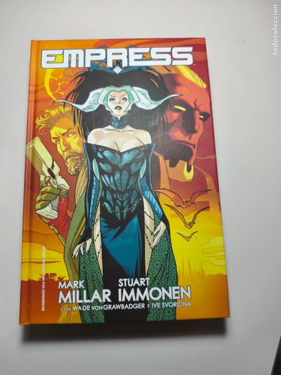 C&oacute;mics: EMPRESS. PANINI. MARK MILLAR.