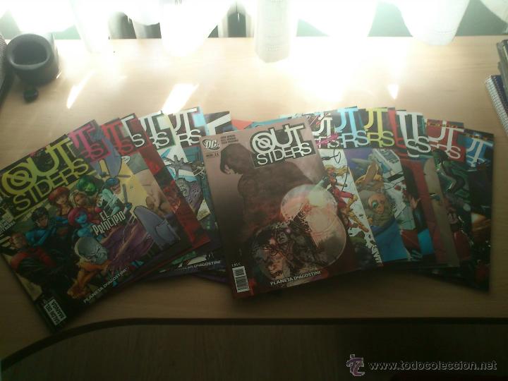 Comics: Outsiders del 1 al 20, falta el n&uacute;mero 14 - Planeta deAgostini - Como nuevos