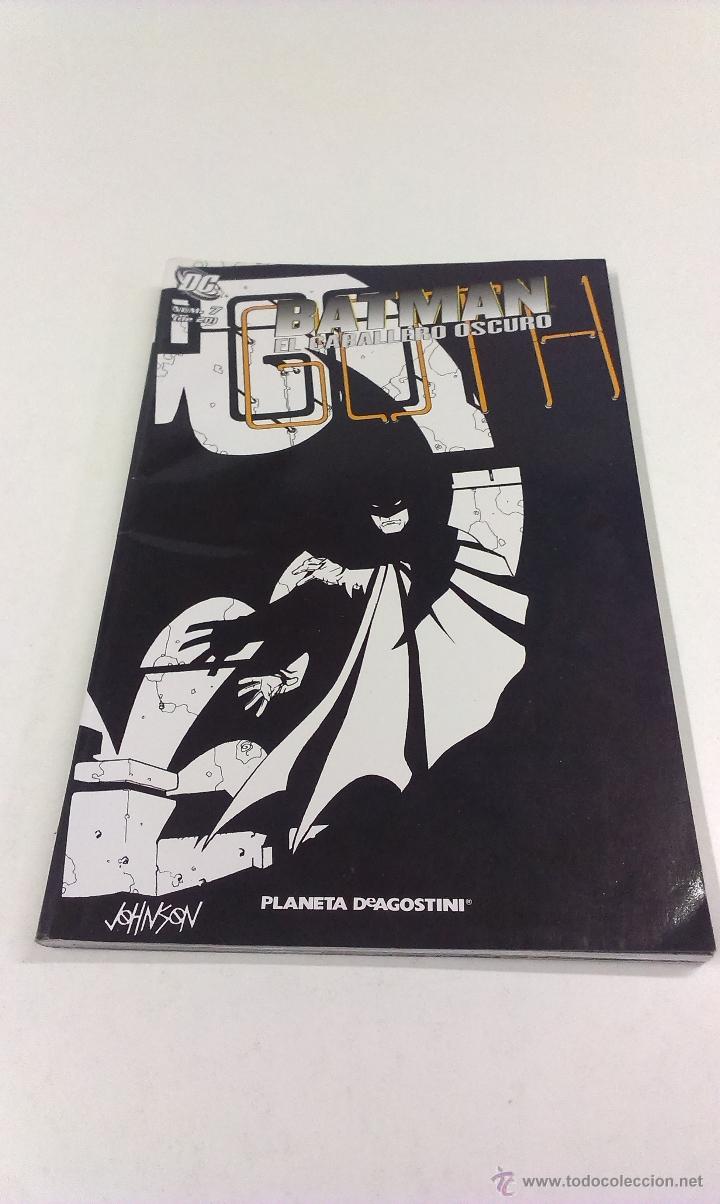 C&oacute;mics: COMIC BATMAN . EL CABALLERO OSCURO . PLANETA - Foto 1