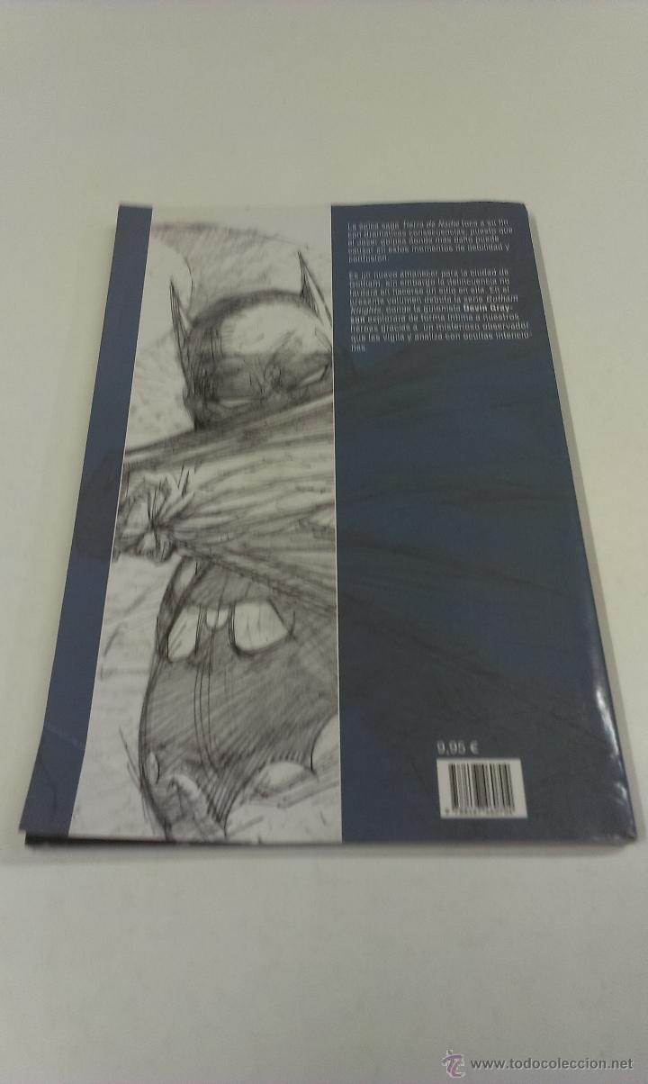 C&oacute;mics: COMIC BATMAN . EL CABALLERO OSCURO . PLANETA - Foto 2