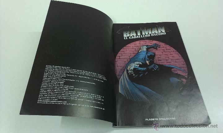 C&oacute;mics: COMIC BATMAN . EL CABALLERO OSCURO . PLANETA - Foto 4