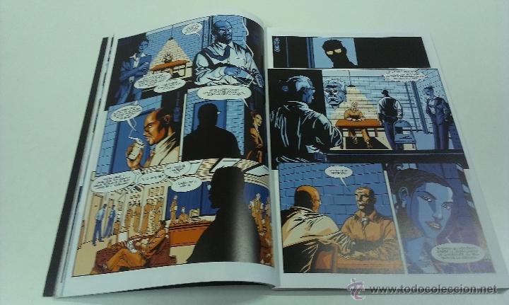 C&oacute;mics: COMIC BATMAN . EL CABALLERO OSCURO . PLANETA - Foto 5