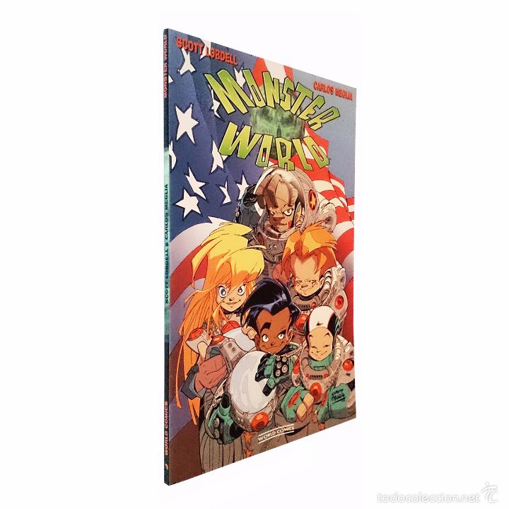 Fumetti: Monster World / Planeta / World Comics 2002 (Lomo Prestige)