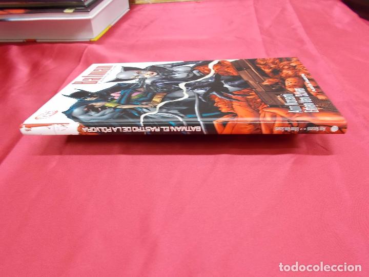 C&oacute;mics: BATMAN . EL RASTRO DE LA POLVORA. PLANETA . - Foto 3
