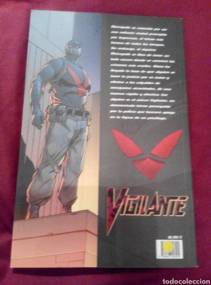 C&oacute;mics: VIGILANTE COMIC.DC. PLANETA DE AGOSTINI - Foto 2