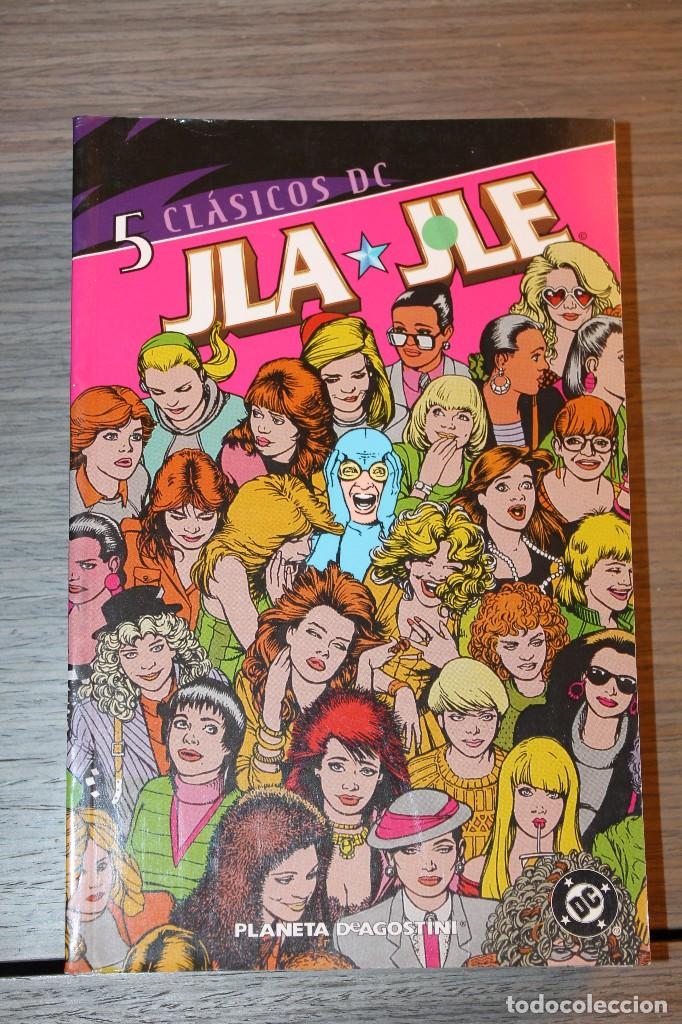 C&oacute;mics: JLA JLE 5 Clasicos DC Planeta - Foto 1