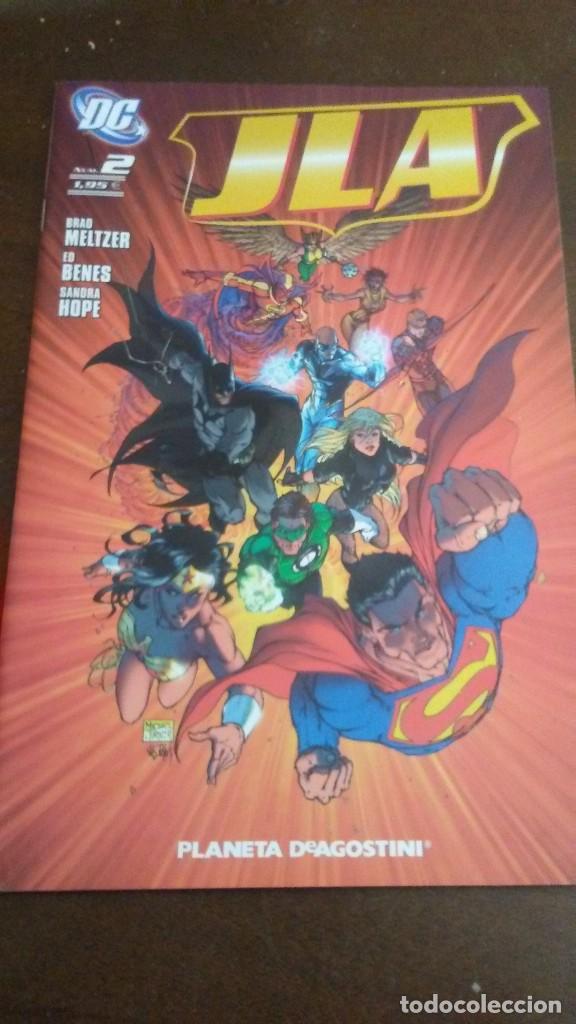 C&oacute;mics: JLA N&ordm; 2 - Foto 1