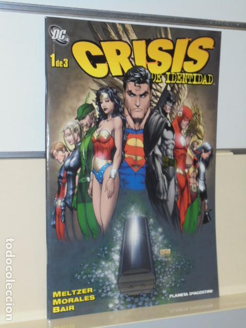 C&oacute;mics: CRISIS DE IDENTIDAD N&ordm; 1 - PLANETA - Foto 1
