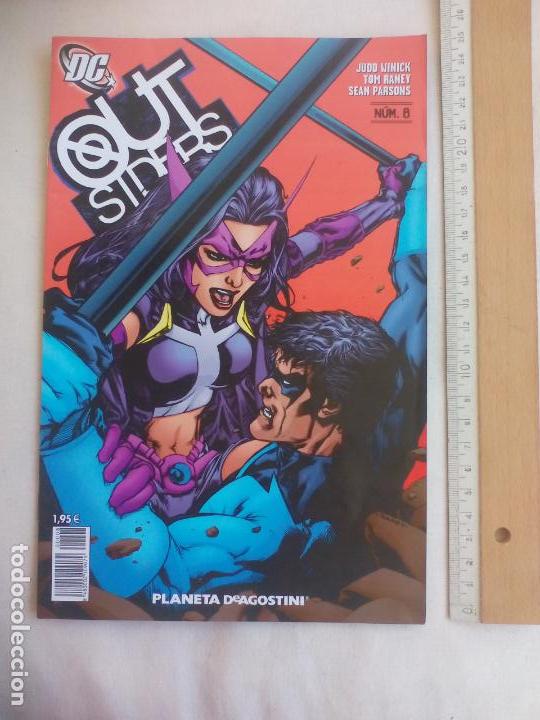 C&oacute;mics: OUT SIDERS. N&ordm; NUM. 8. PLANETA DeAGOSTINI. DC COMICS - Foto 1