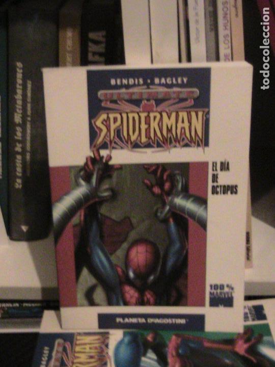 C&oacute;mics: ULTIMATE SPIDERMAN. EL D&Iacute;A DE OCTOPUS. - Foto 1