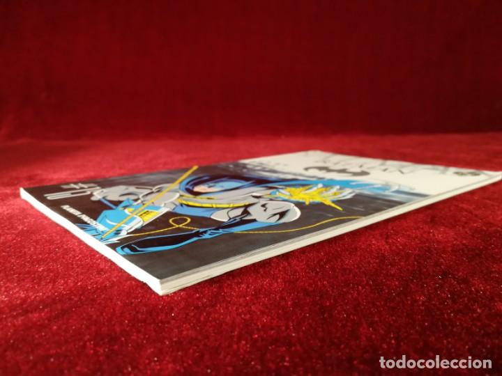 C&oacute;mics: DC Planeta de Agostini Batman El Angel Oscuro - Foto 3