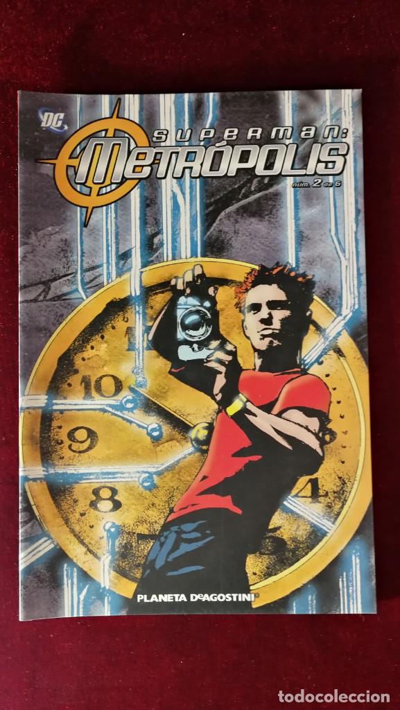 C&oacute;mics: DC Planeta - Superman Metropolis 2 de 6 (R-3) - Foto 1