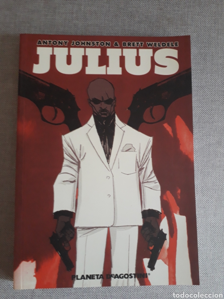 C&oacute;mics: Julius. Tomo serie negra. Ed planeta - Foto 1