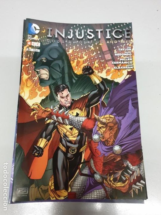 C&oacute;mics: INJUSTICE N&ordm; 31 - A&Ntilde;O TRES / DC - ECC