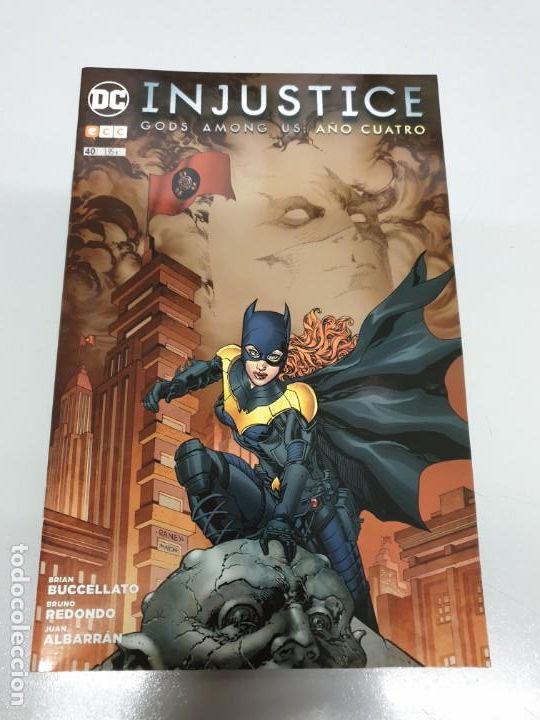 C&oacute;mics: INJUSTICE N&ordm; 40 - A&Ntilde;O CUATRO / DC - ECC
