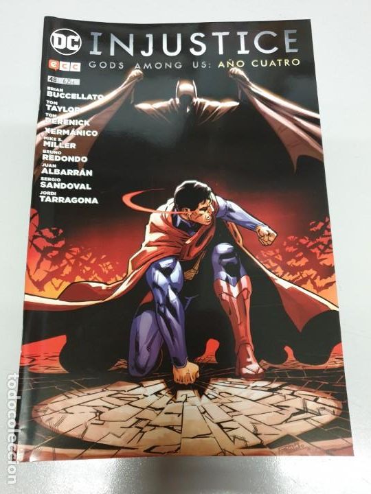 C&oacute;mics: INJUSTICE N&ordm; 48 - A&Ntilde;O CUATRO / DC - ECC