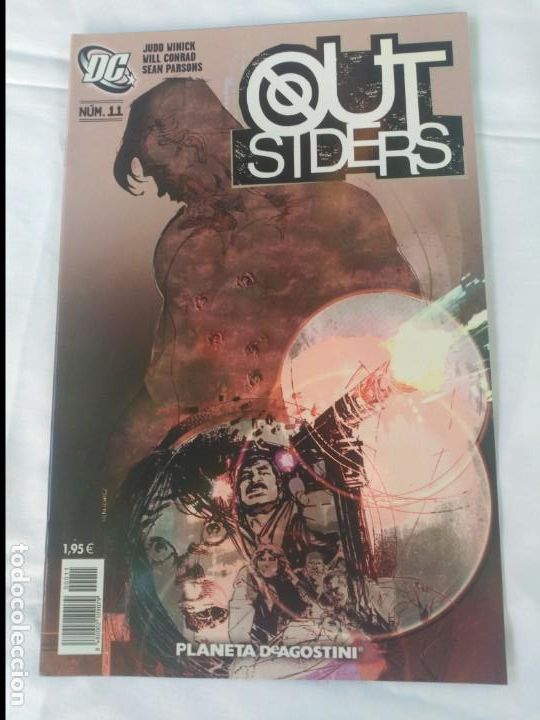 Comics: Outsiders N&ordm; 11 Planeta