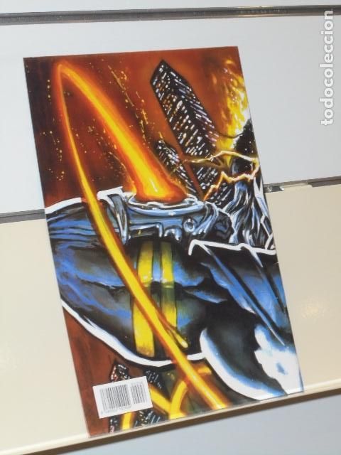 C&oacute;mics: ASH VOL. 1 N&ordm; 6 - PLANETA - Foto 2