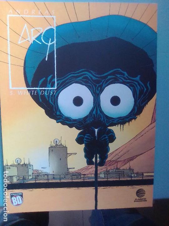 C&oacute;mics: ARQ 5 - WHITE DUST / SEV 2020 - Foto 1