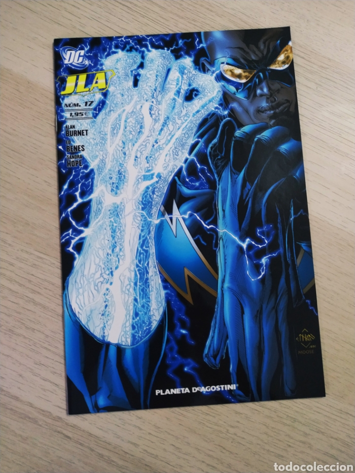 C&oacute;mics: EXCELENTE ESTADO JLA 17 PLANETA DC - Foto 1