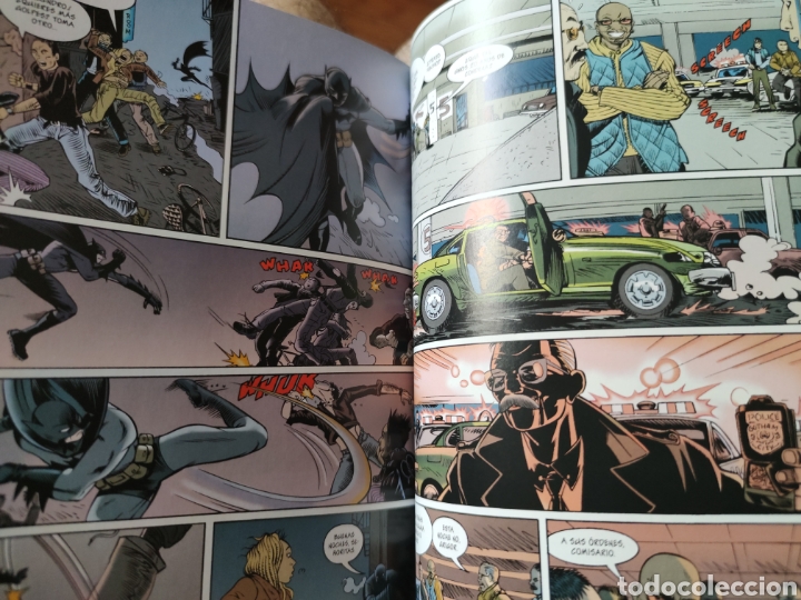 C&oacute;mics: BATMAN. MOMENTOS DECISIVOS. Rucka/Brubaker - Foto 3