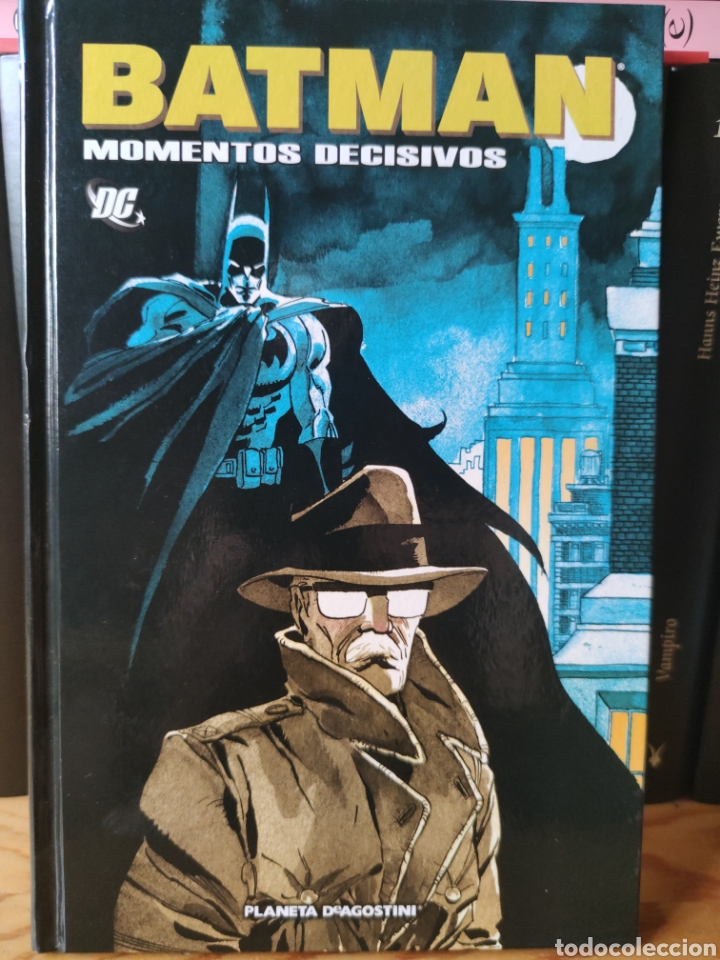 C&oacute;mics: BATMAN. MOMENTOS DECISIVOS. Rucka/Brubaker - Foto 1